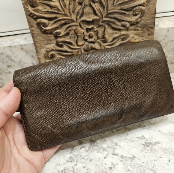 Authetntic LOUIS Vuitton Taiga Portefeuille Accordion Brown Wallet - Picture 13 of 15